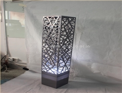 四方柱形亞克力鏤空燈箱