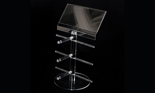 如何分辨亞克力展架的品質(zhì)？