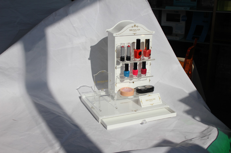 深圳亞克力展示柜